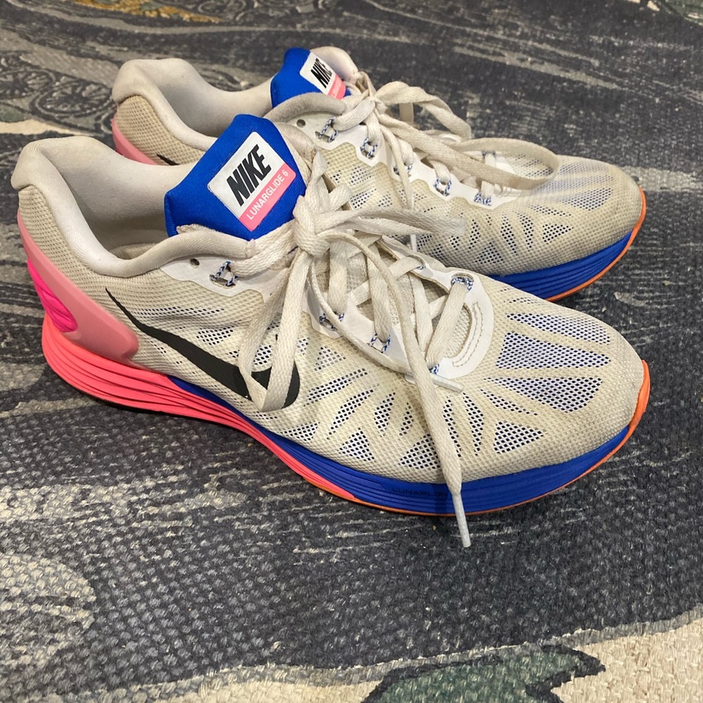 Nike Women Shoes